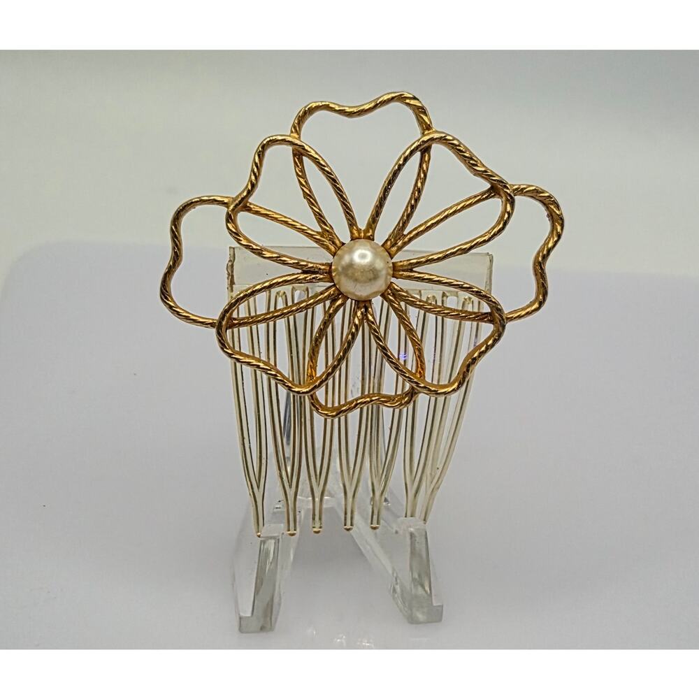 Vintage Floral Hair Comb Gold Tone Faux Pearl Lucite Hair Accessory